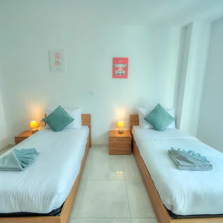 Duplex 2 Bedroom With Terrace Edag1-1 *