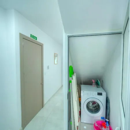 아파트 Duplex 2 Bedroom With Terrace Edag1-1 슬리에마