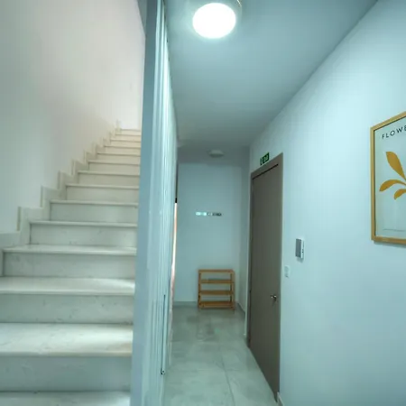 Duplex 2 Bedroom With Terrace Edag1-1 아파트 *