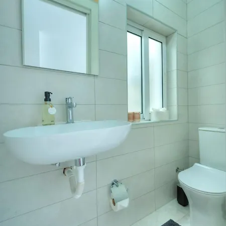 Апартаменты Duplex 2 Bedroom With Terrace Edag1-1