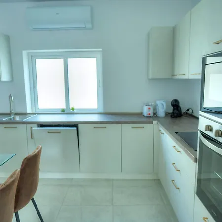 Apartment Duplex 2 Bedroom With Terrace Edag1-1 Sliema