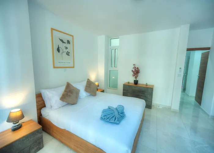 Apartment Duplex 2 Bedroom With Terrace Edag1-1